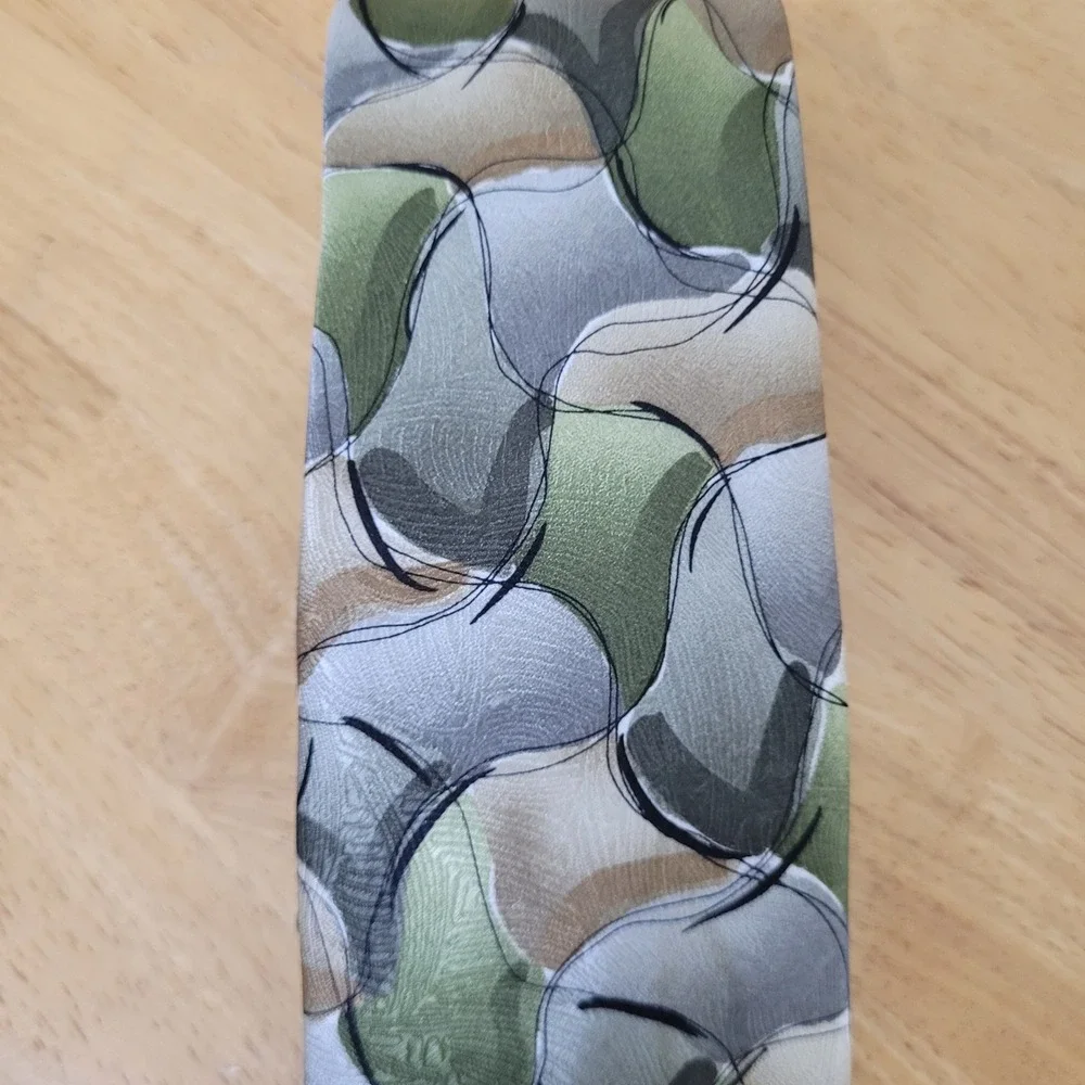 J Garcia Mens‎ Abstract Swirl Silk Necktie Collection Fifty Three